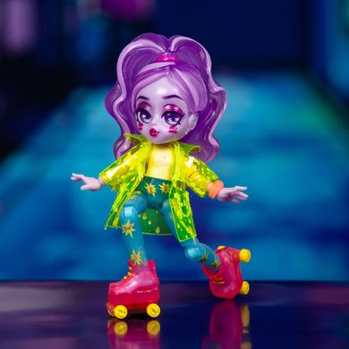 Игрушечный набор с куклой Holo Glow